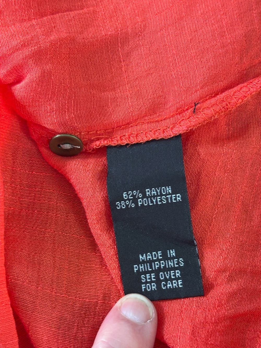 by & by Women’s M Coral Button-Front Tie Hem Crochet Shoulders Top - Picture 6 of 7